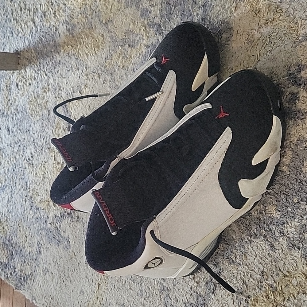 AirJordan Retro 14
